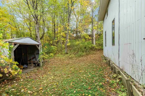 97 Bittersweet Hill Hinesburg VT 05461