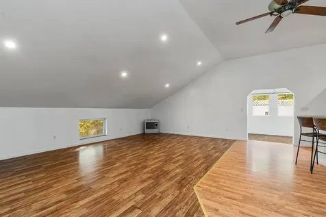 97 Bittersweet Hill Hinesburg VT 05461