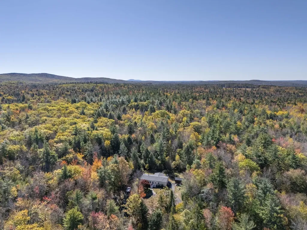 714 Old New Ipswich Road Rindge NH 03461