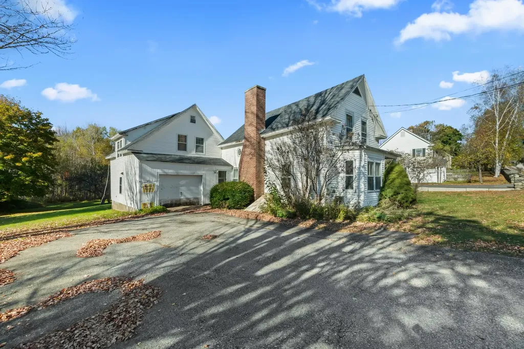 1318 Route 117 Sugar Hill NH 03586