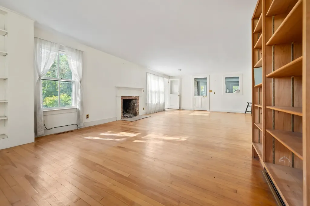 1318 Route 117 Sugar Hill NH 03586