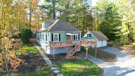 28 Spencer Avenue Claremont NH 03743
