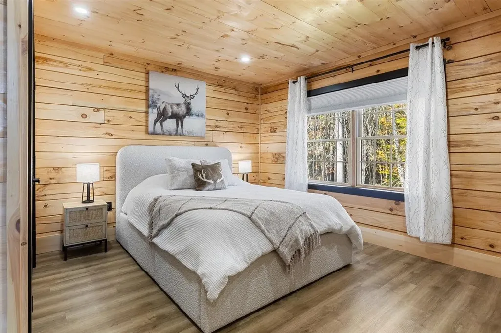 135 Lakeside Drive Haverhill NH 03765