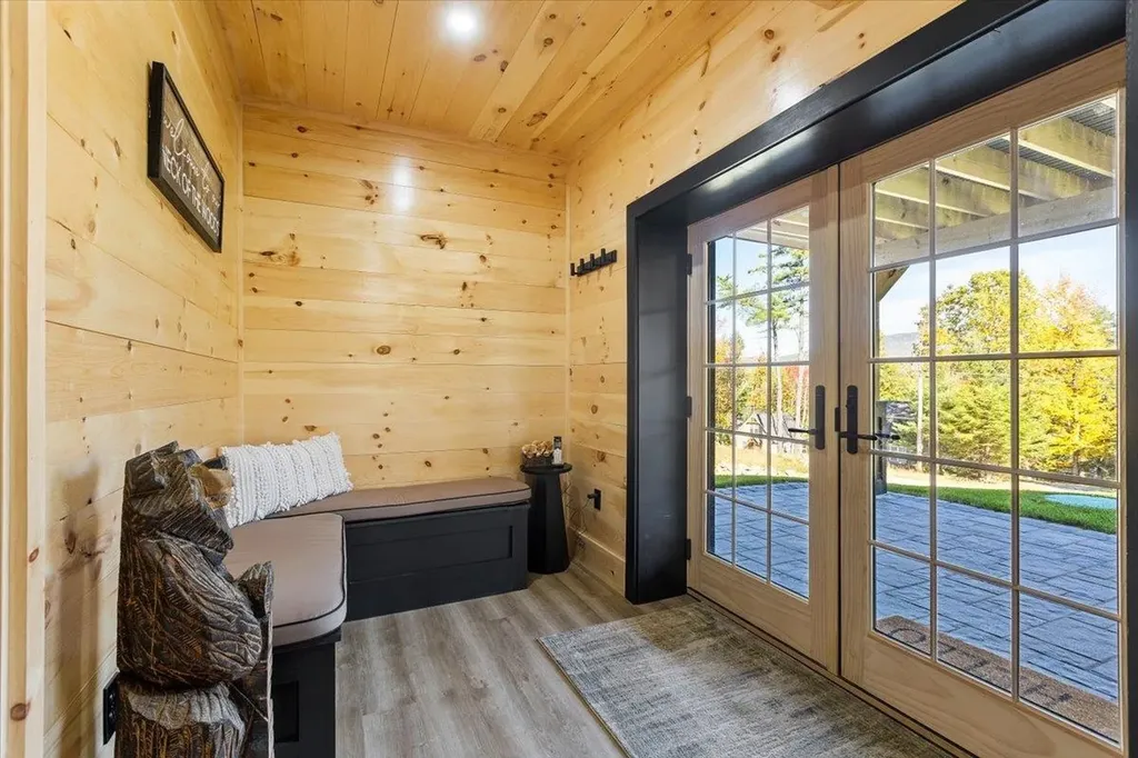 135 Lakeside Drive Haverhill NH 03765