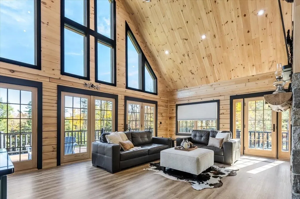 135 Lakeside Drive Haverhill NH 03765