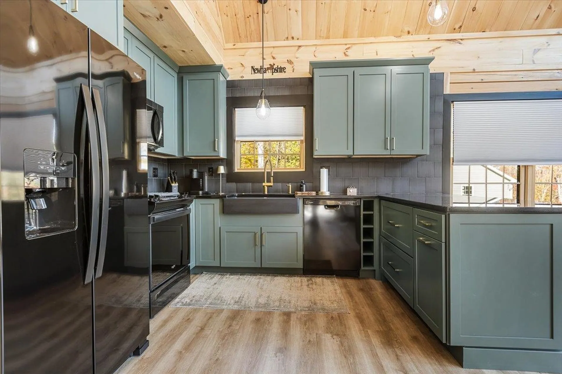 135 Lakeside Drive Haverhill NH 03765