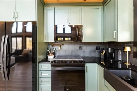 135 Lakeside Drive Haverhill NH 03765