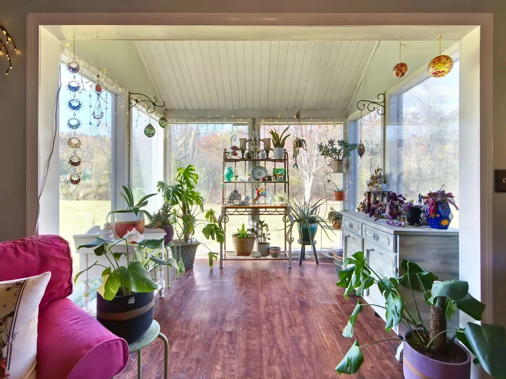 133R Stratham Heights Road Stratham NH 03885