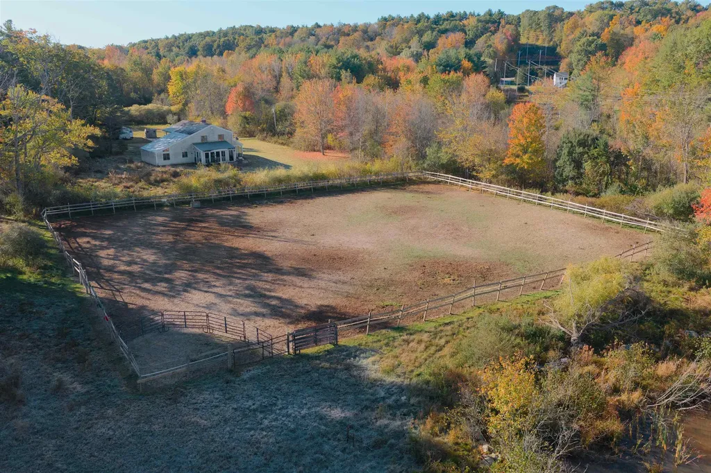 133R Stratham Heights Road Stratham NH 03885