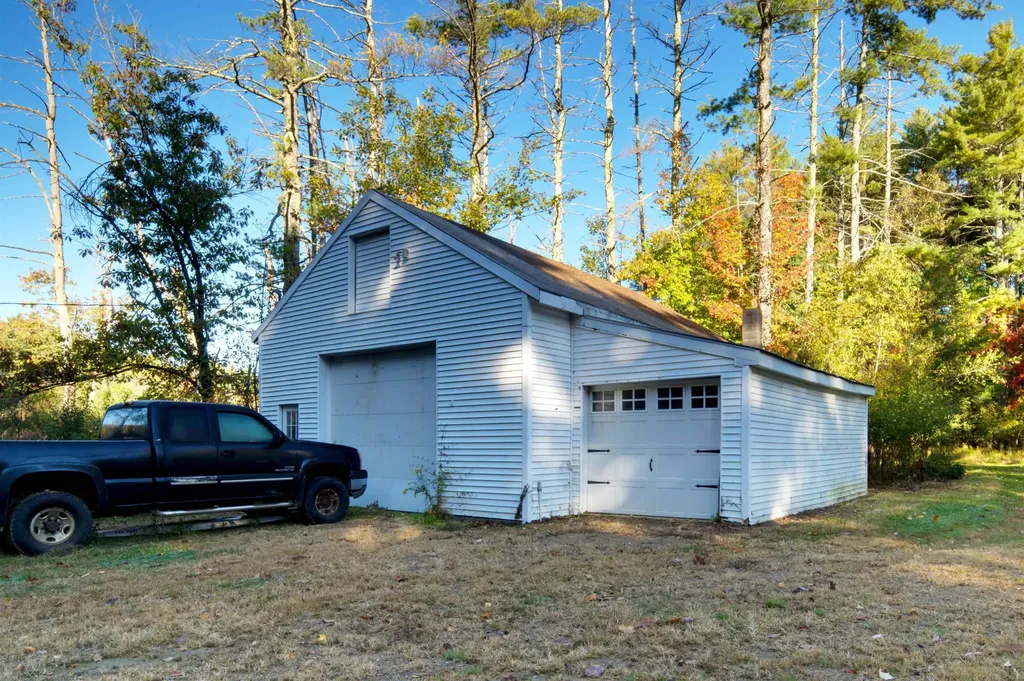 133R Stratham Heights Road Stratham NH 03885