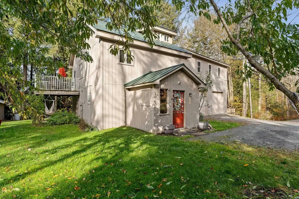 78 Pinebrook Road Waitsfield VT 05673