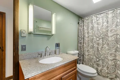 78 Pinebrook Road Waitsfield VT 05673