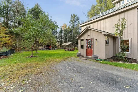 78 Pinebrook Road Waitsfield VT 05673