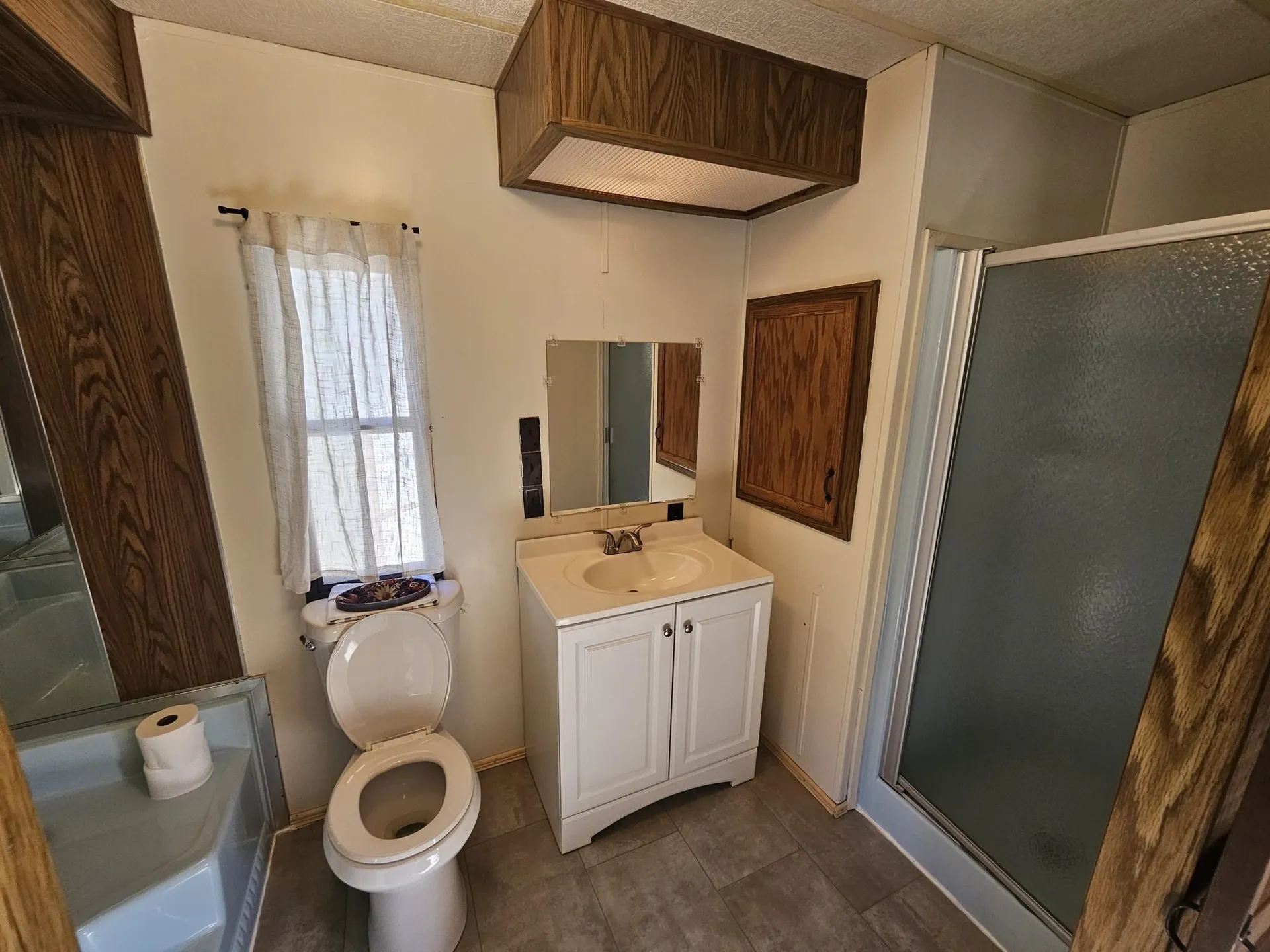 20 Anthony Circle Swanzey NH 03469