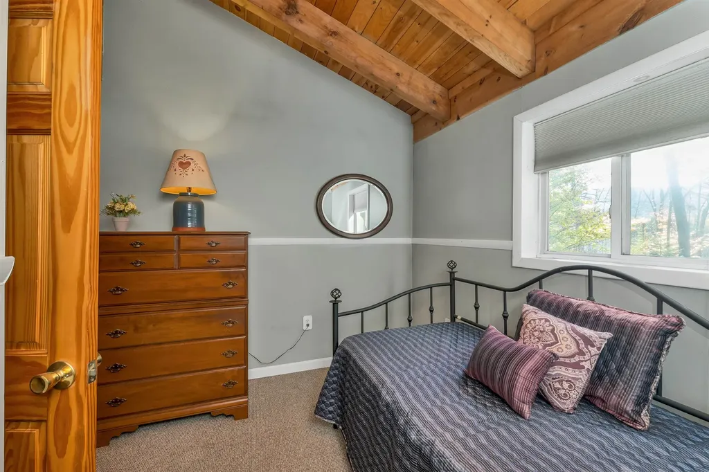 20 Pine Lane Road Ossipee NH 03890