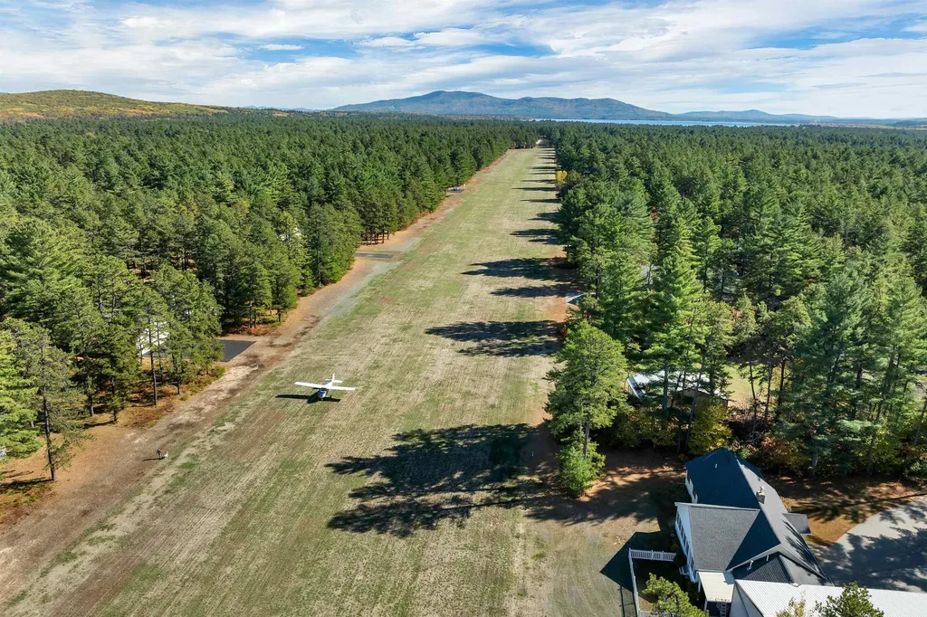 20 Pine Lane Road Ossipee NH 03890