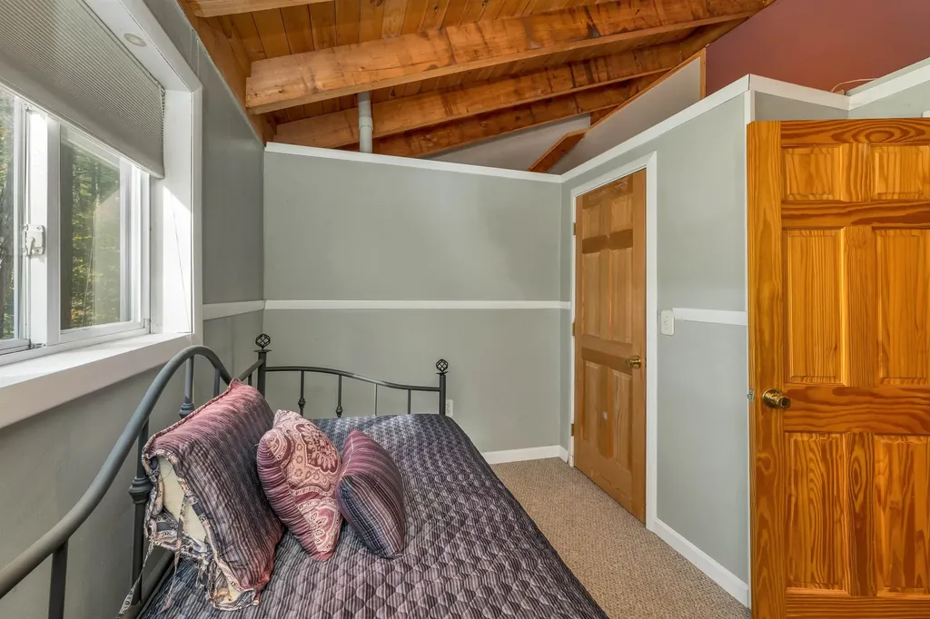 20 Pine Lane Road Ossipee NH 03890