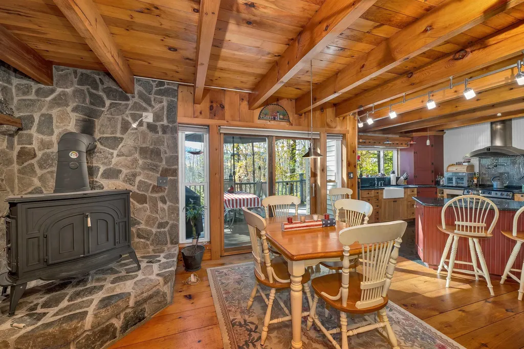 20 Pine Lane Road Ossipee NH 03890