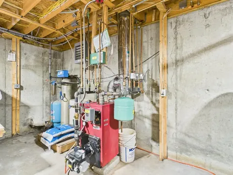 18 Lynch Road Stewartstown NH 03576