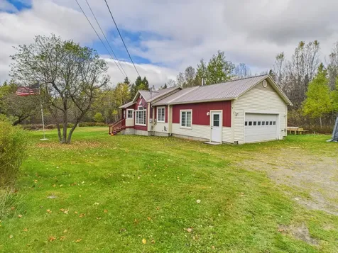 18 Lynch Road Stewartstown NH 03576