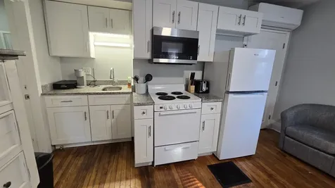 579 State Street Portsmouth NH 03801