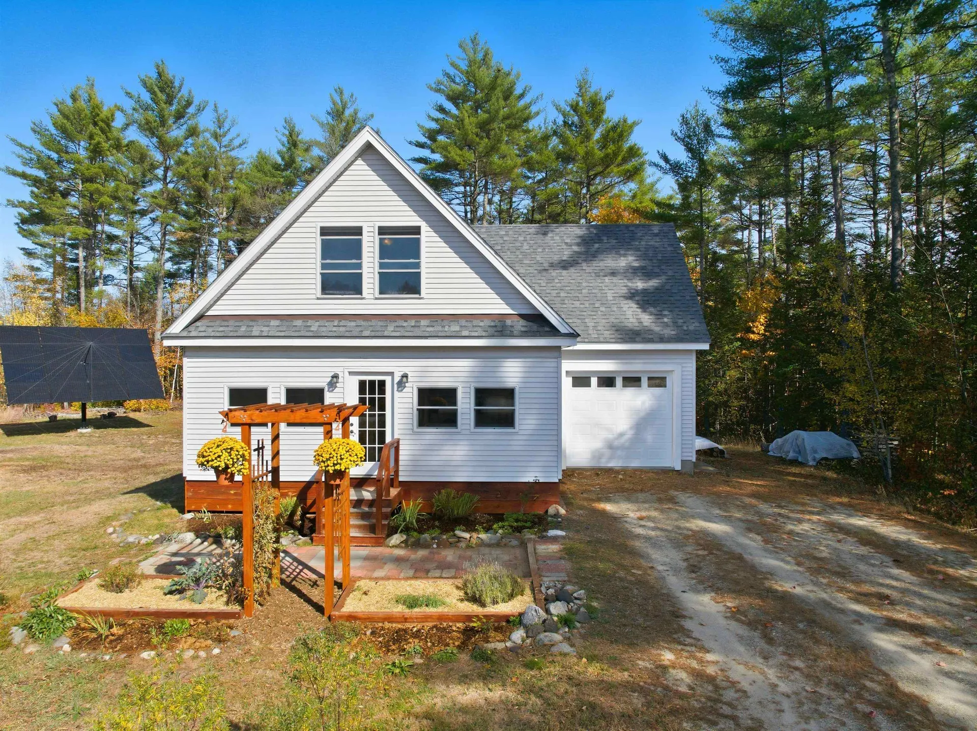 34 Courtland Drive Danbury NH 03230