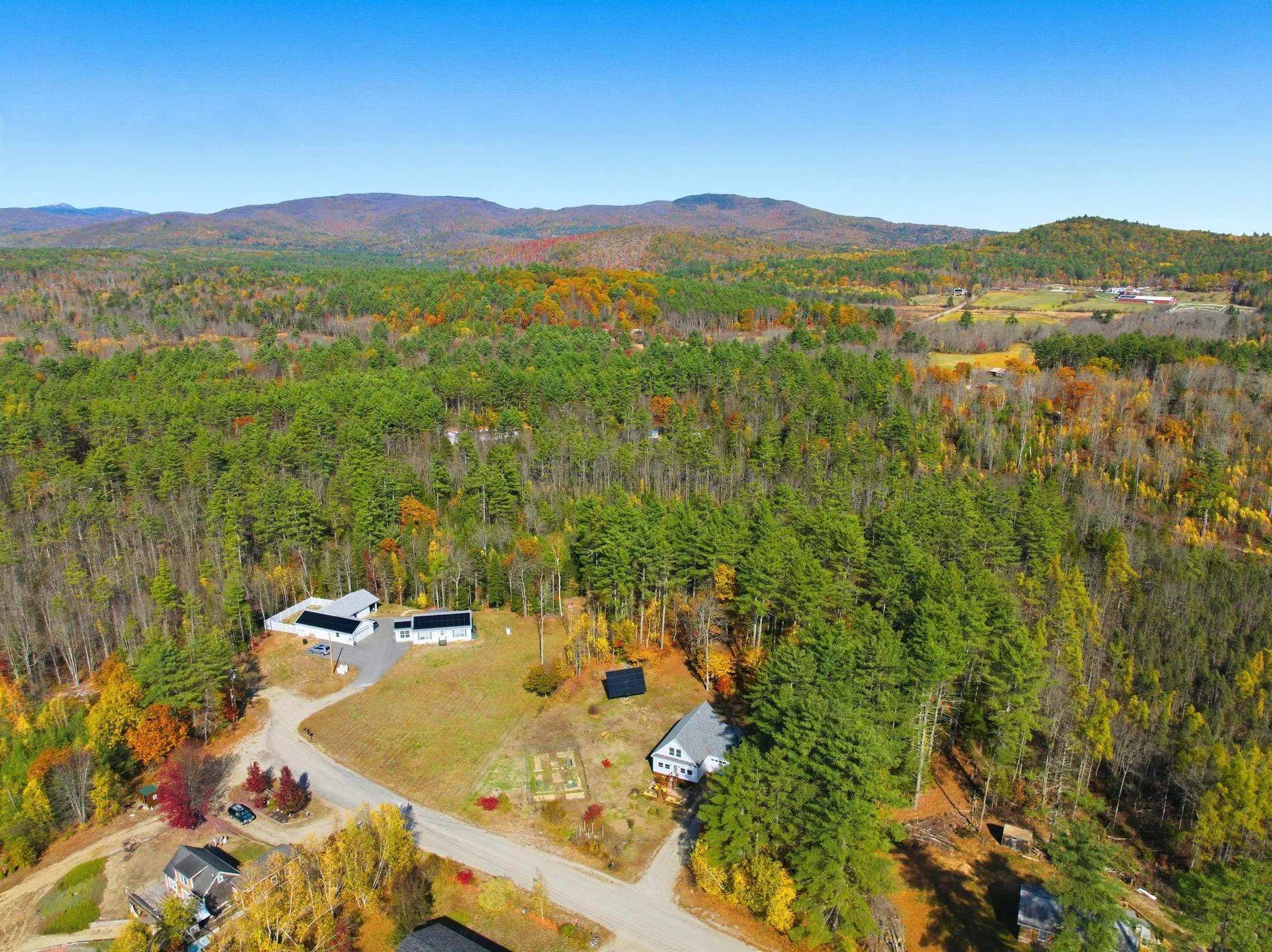 34 Courtland Drive Danbury NH 03230