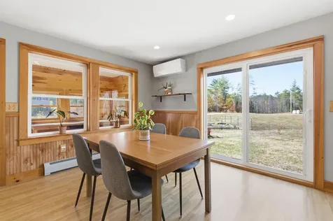 34 Courtland Drive Danbury NH 03230