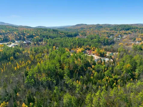 34 Courtland Drive Danbury NH 03230