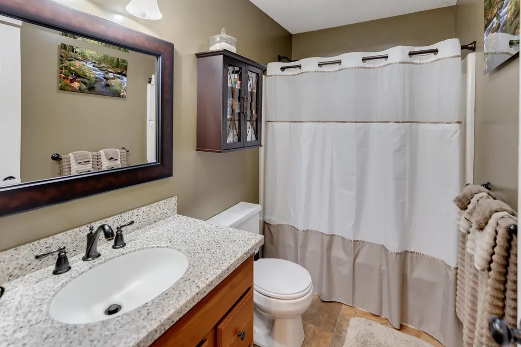 96 Fairway Drive Ashland NH 03217