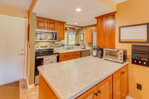 96 Fairway Drive Ashland NH 03217