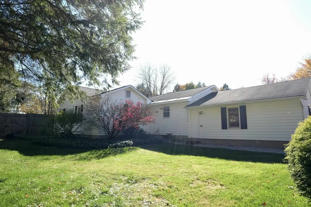 22 Wilson Avenue Concord NH 03301