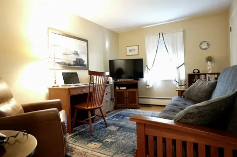 22 Wilson Avenue Concord NH 03301