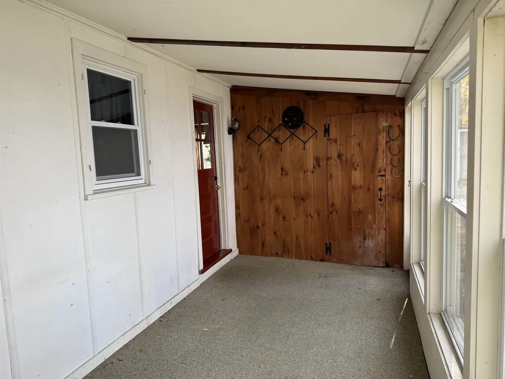 64 Bond Street Manchester VT 05255