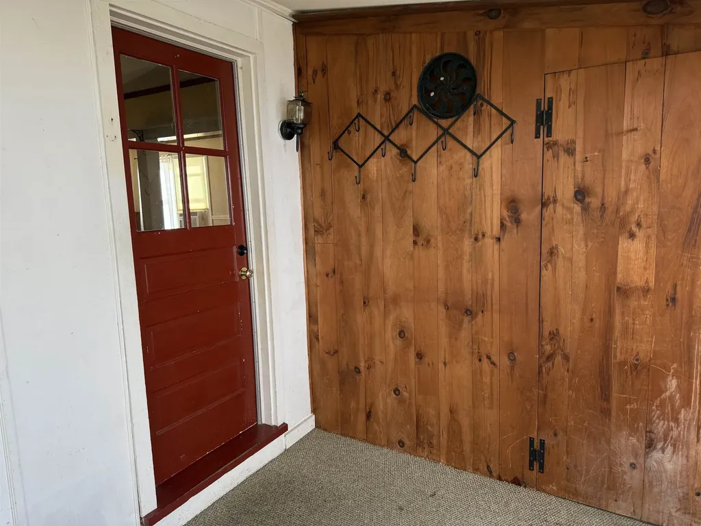 64 Bond Street Manchester VT 05255