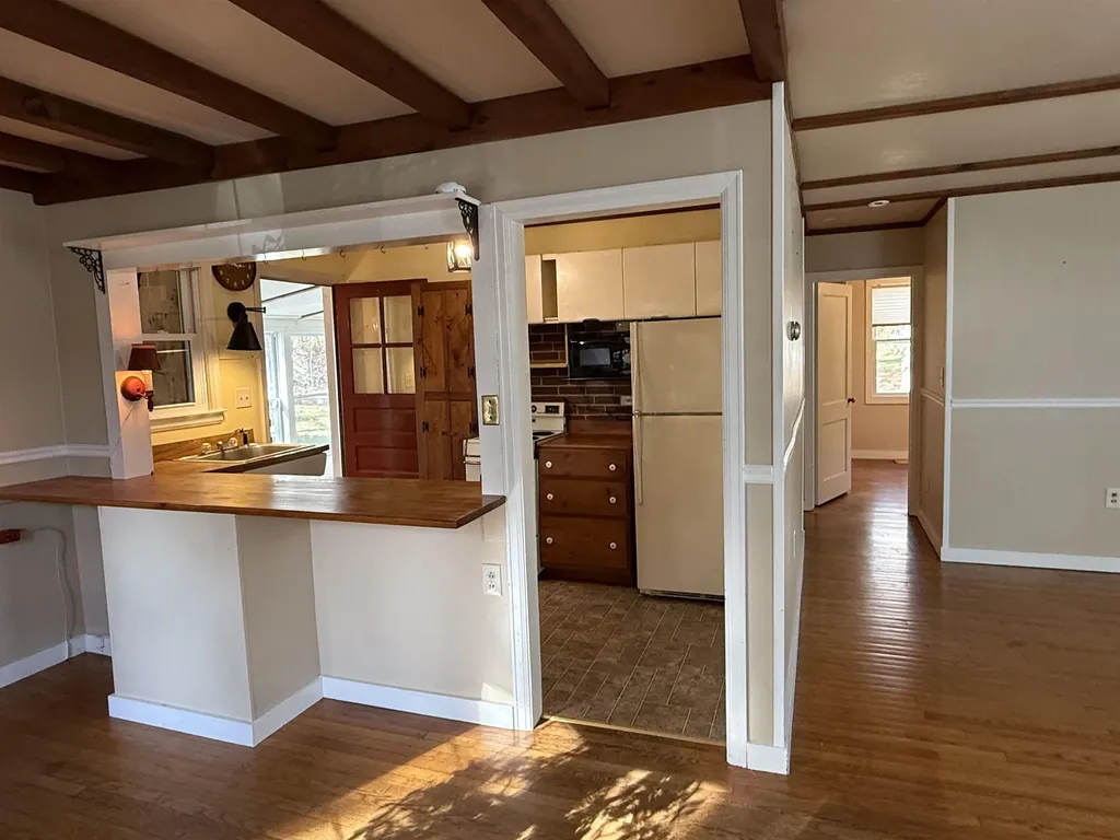 64 Bond Street Manchester VT 05255