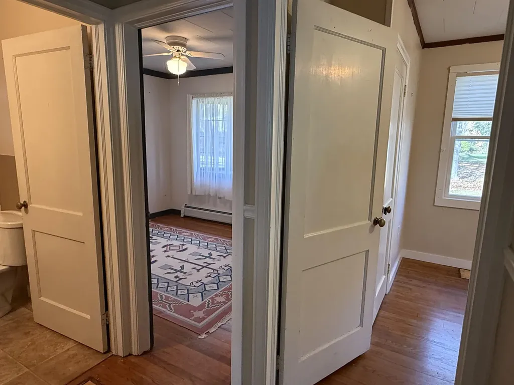 64 Bond Street Manchester VT 05255