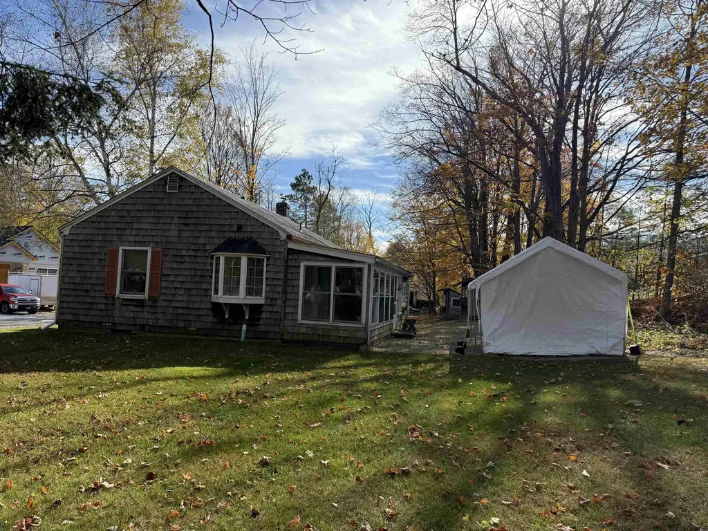 64 Bond Street Manchester VT 05255