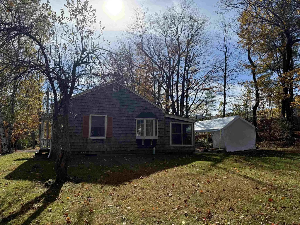 64 Bond Street Manchester VT 05255