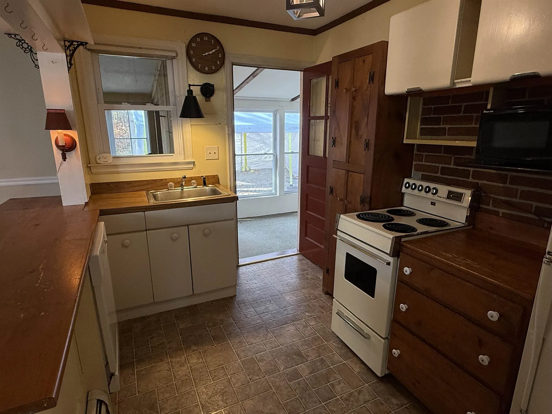 64 Bond Street Manchester VT 05255