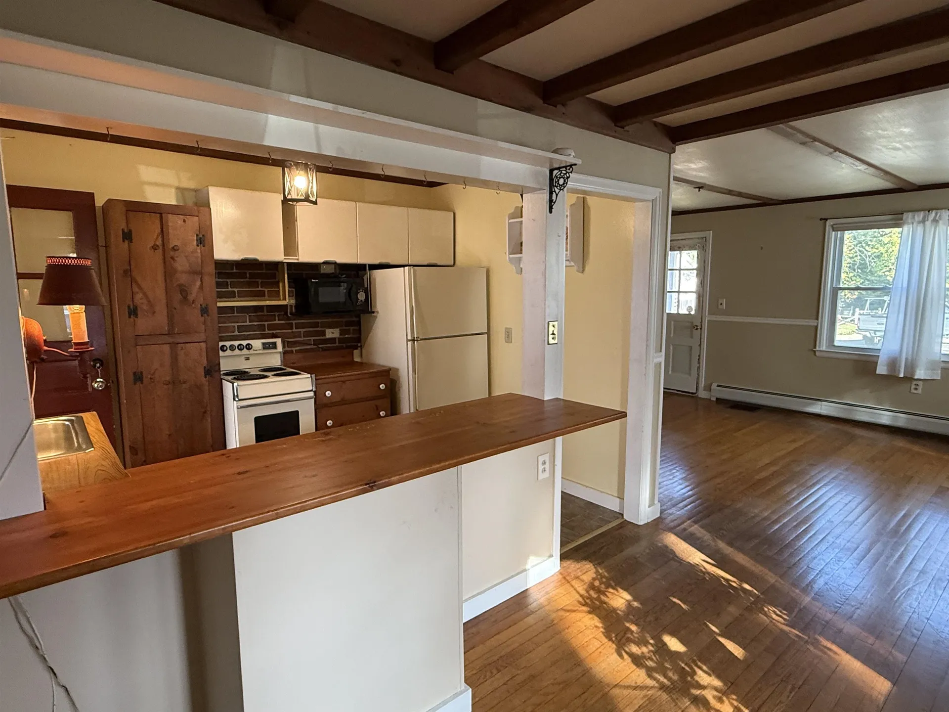 64 Bond Street Manchester VT 05255