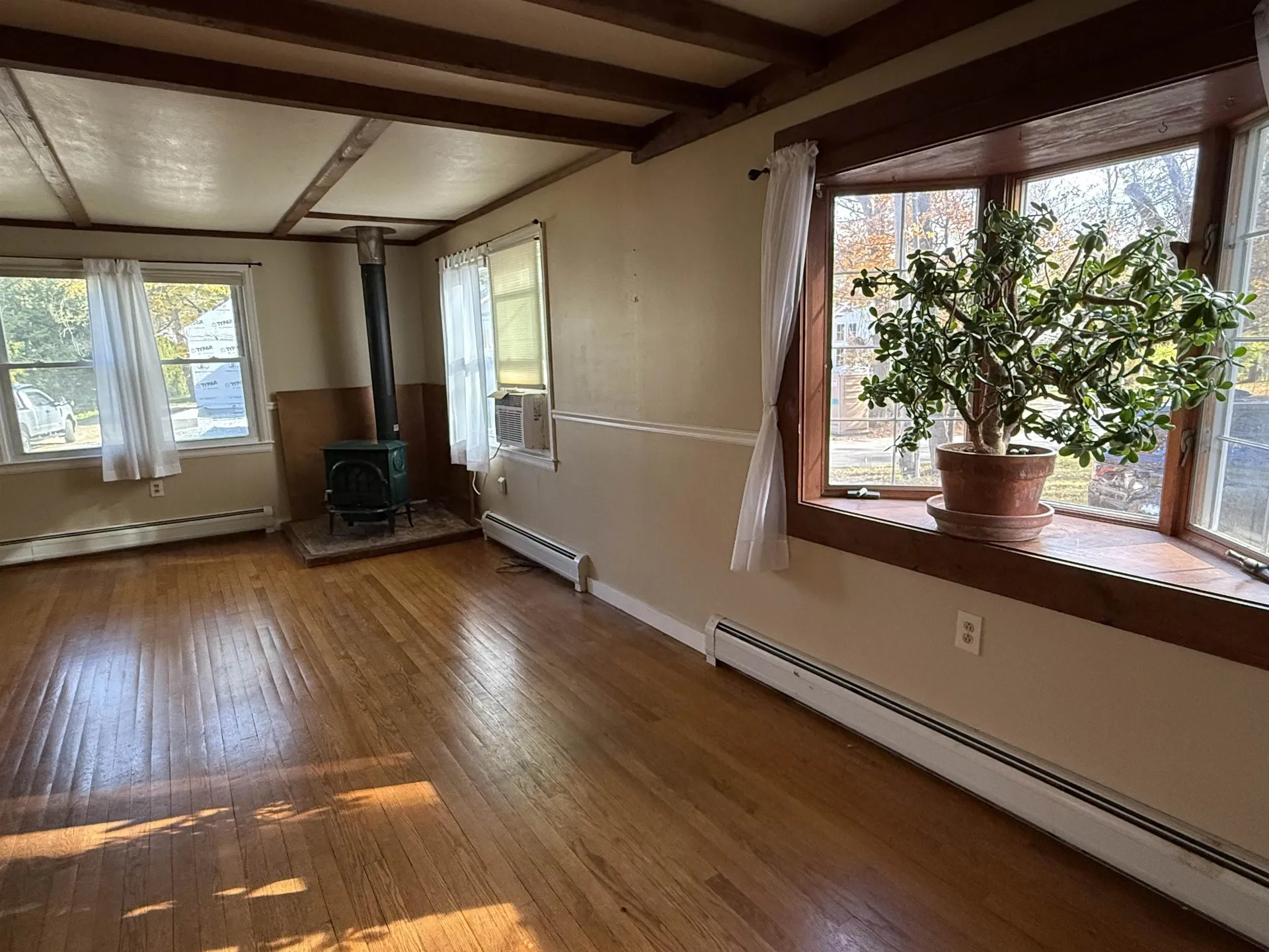 64 Bond Street Manchester VT 05255