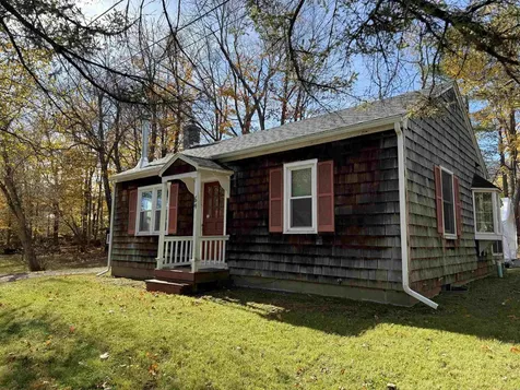 64 Bond Street Manchester VT 05255