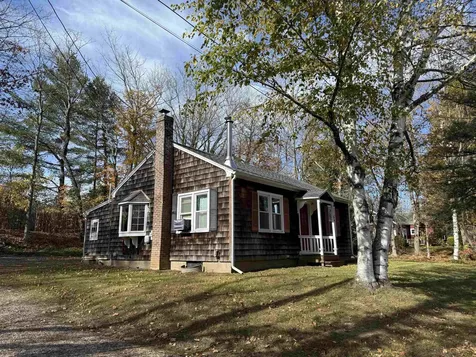 64 Bond Street Manchester VT 05255