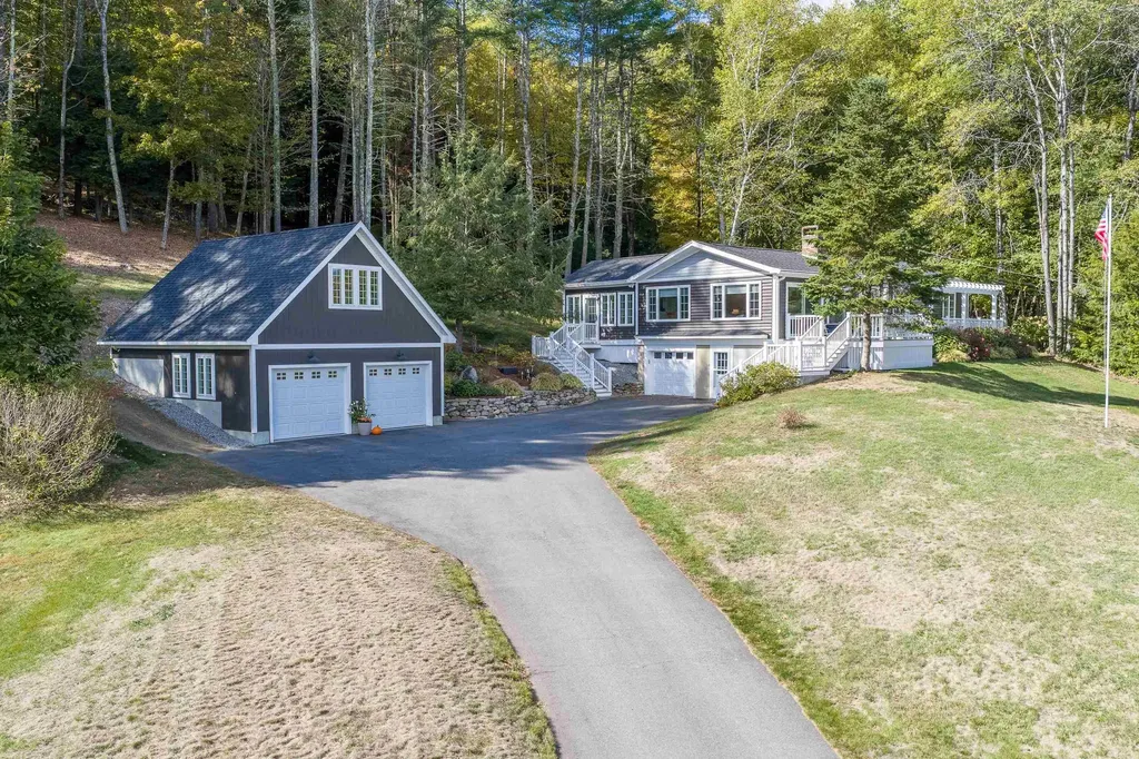 52 Chase Circle Center Harbor NH 03226