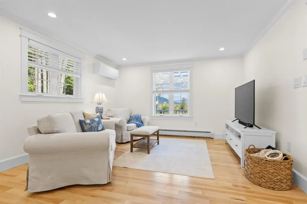 52 Chase Circle Center Harbor NH 03226