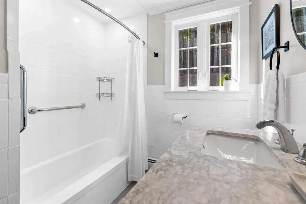 52 Chase Circle Center Harbor NH 03226