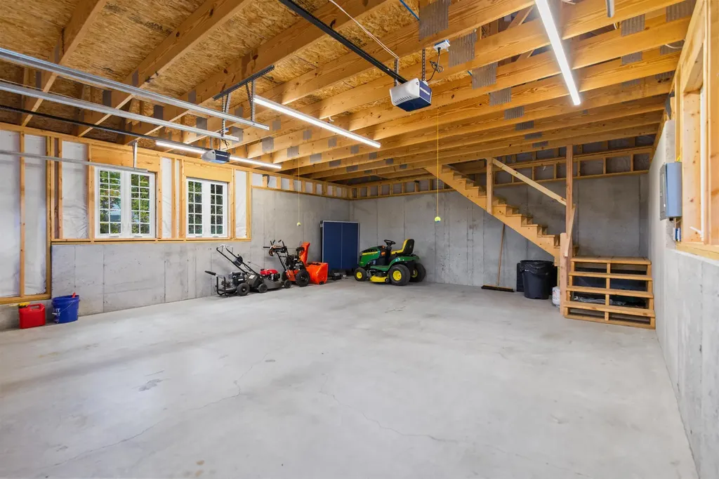 52 Chase Circle Center Harbor NH 03226