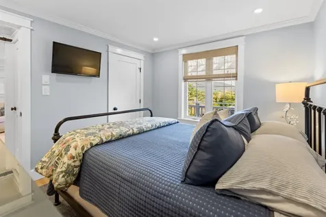 52 Chase Circle Center Harbor NH 03226