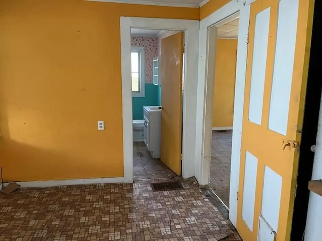 53-59 Raiches Cross Road Danby VT 05739